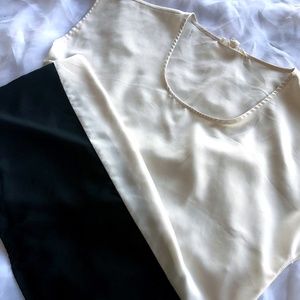 Off-White/Black Colorblock Blouse • M • Forever 21